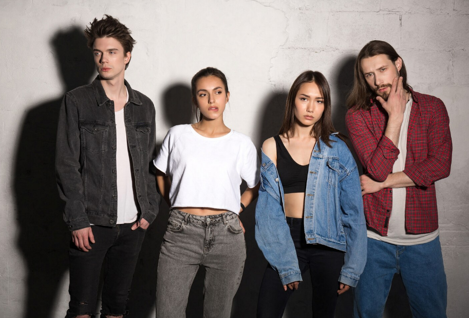 Types of Crop Tops: A Complete Guide to Styles, Fits, and Outfits